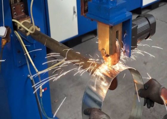 380V μηχανή 1070*520*950mm κατασκευής φίλτρων αέρα οξυγονοκολλητών σημείων